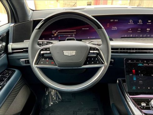 New 2025 Cadillac Escalade IQ Luxury 2 image 20