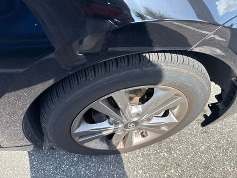 Used 2018 Hyundai Elantra SEL FWD image 14