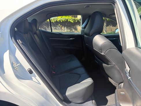 Used 2024 Toyota Camry SE FWD image 27