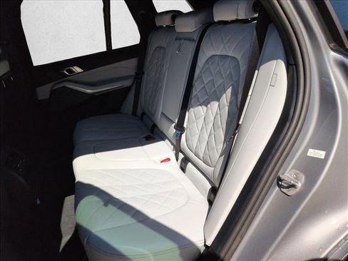 New 2026 BMW X5 xDrive40i image 16