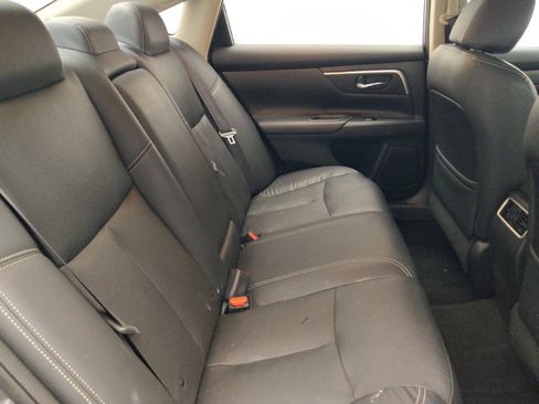 Used 2018 Nissan Altima 2.5 SL w/ 2.5 SL Technology Package FWD image 19