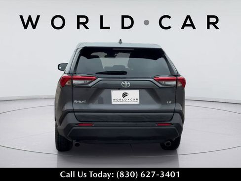 Used 2023 Toyota RAV4 LE image 7