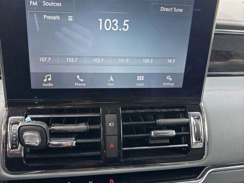Used 2018 Lincoln Navigator Reserve w/ Cargo Package AWD/4WD image 14