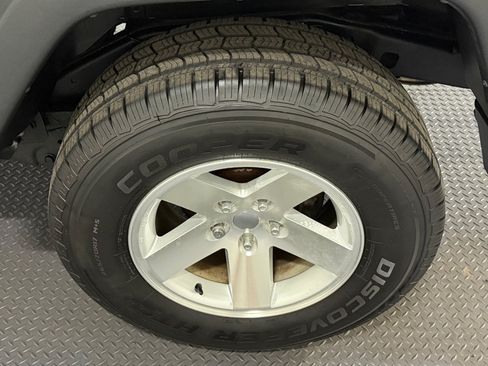Used 2013 Jeep Wrangler Unlimited Sport AWD/4WD image 19