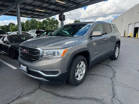 Used 2019 GMC Acadia SLE FWD image 3