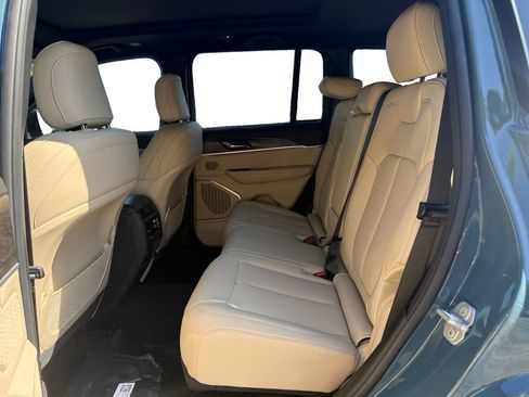 New 2026 Jeep Grand Cherokee Limited RWD image 13