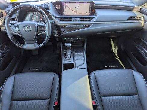Used 2019 Lexus ES 350 350 w/ Premium Package image 5
