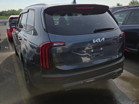 Used 2022 Kia Telluride SX w/ SX Prestige Package AWD/4WD image 4