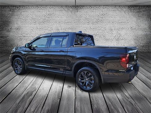 Used 2022 Honda Ridgeline Sport image 3