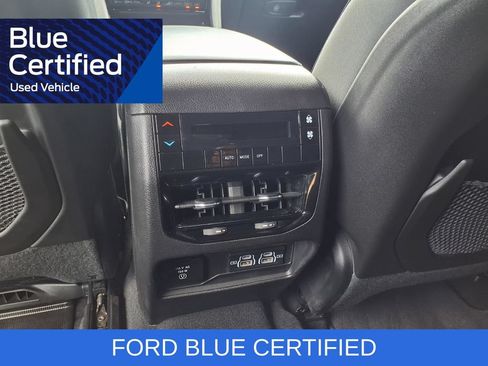 Used 2023 Jeep Grand Cherokee L Laredo RWD image 14