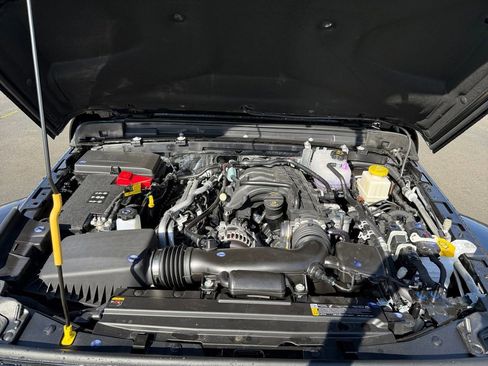 New 2026 Jeep Gladiator Sport AWD/4WD image 21