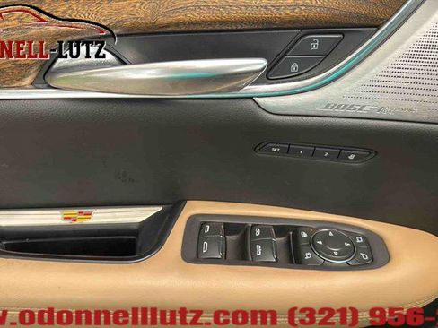 Used 2020 Cadillac XT5 Premium Luxury w/ Platinum Package FWD image 13