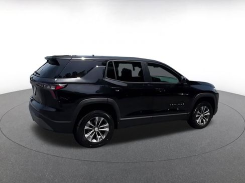 Used 2025 Chevrolet Equinox LT FWD image 12