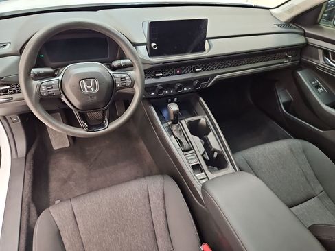 Used 2026 Honda Accord SE image 19