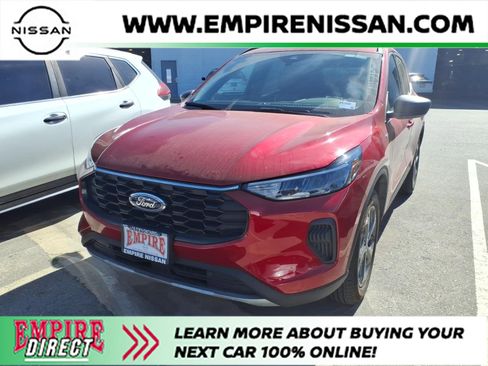 Used 2025 Ford Escape ST-Line image 1