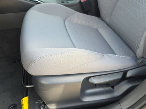 Used 2026 Toyota Corolla SE FWD image 26