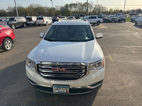 Used 2019 GMC Acadia SLT w/ LPO, Floor Liner Package AWD/4WD image 8