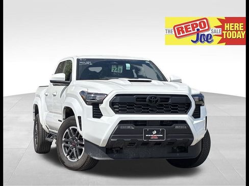 Used 2026 Toyota Tacoma TRD Sport RWD image 1
