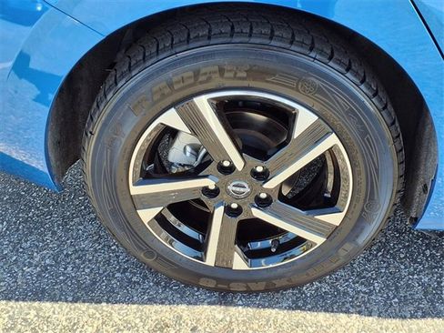 Certified 2024 Nissan Sentra SV image 23