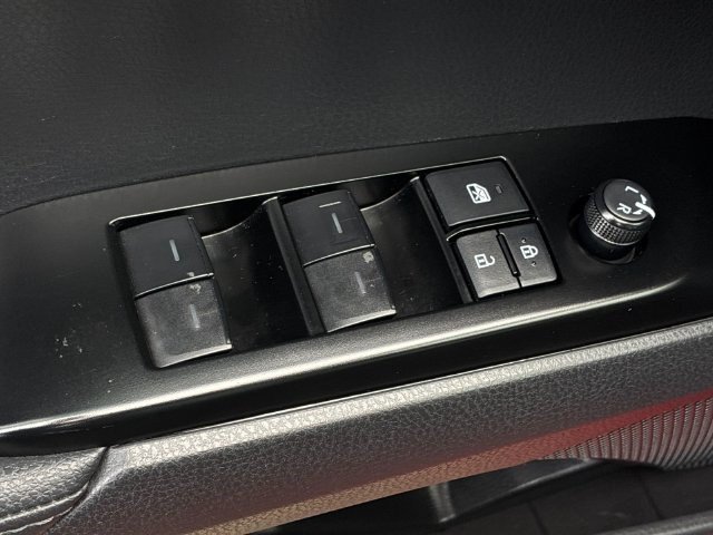 Used 2025 Toyota Camry XSE FWD image 13