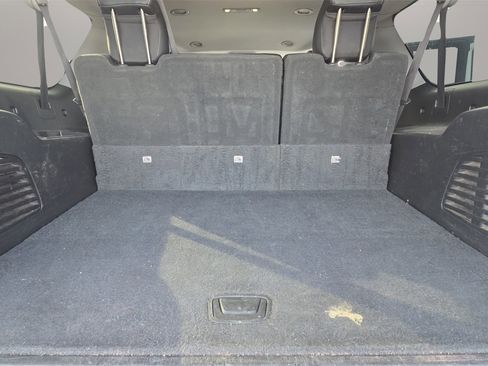 Used 2019 GMC Yukon XL SLT image 38