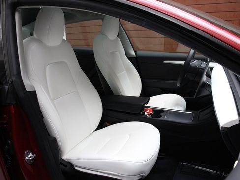 Used 2022 Tesla Model 3 image 3