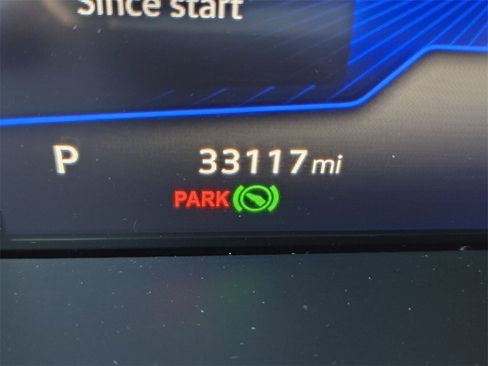 Used 2023 Volkswagen Taos SE w/ Panoramic Sunroof Package image 28