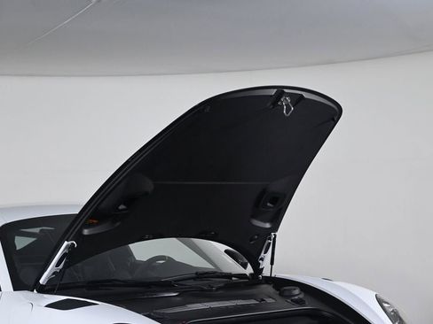 Certified 2023 Porsche 718 Cayman GT4 RS RWD image 28