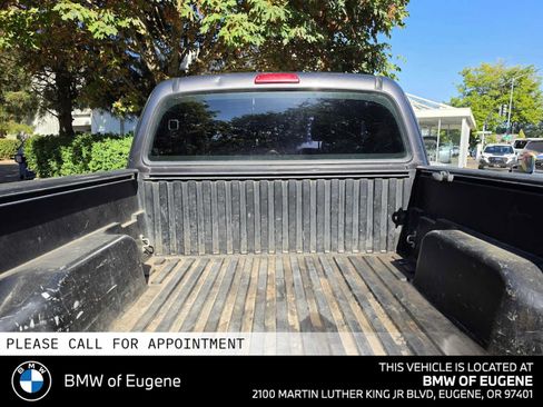Used 2015 Toyota Tacoma 4x4 Access Cab image 17