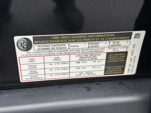 Used 2023 Land Rover Defender 110 X-Dynamic SE AWD/4WD image 42