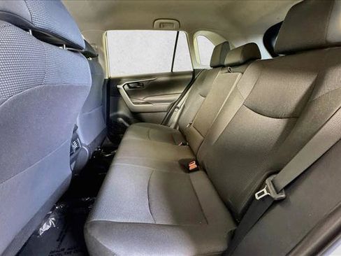 Used 2023 Toyota RAV4 LE FWD image 21