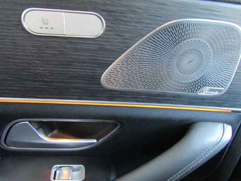 Used 2024 Mercedes-Benz GLE 53 AMG 4MATIC Coupe image 33