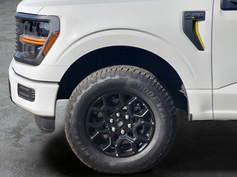 Used 2025 Ford F150 STX AWD/4WD image 27