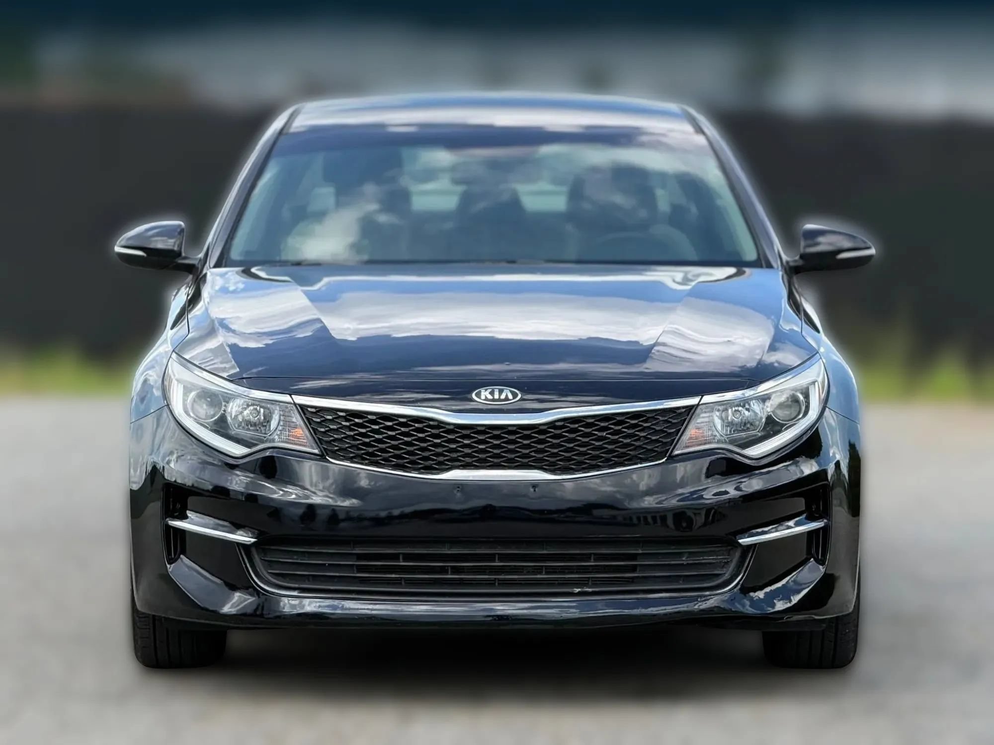 Used 2018 Kia Optima LX w/ 17" Alloy Wheels Package FWD image 5