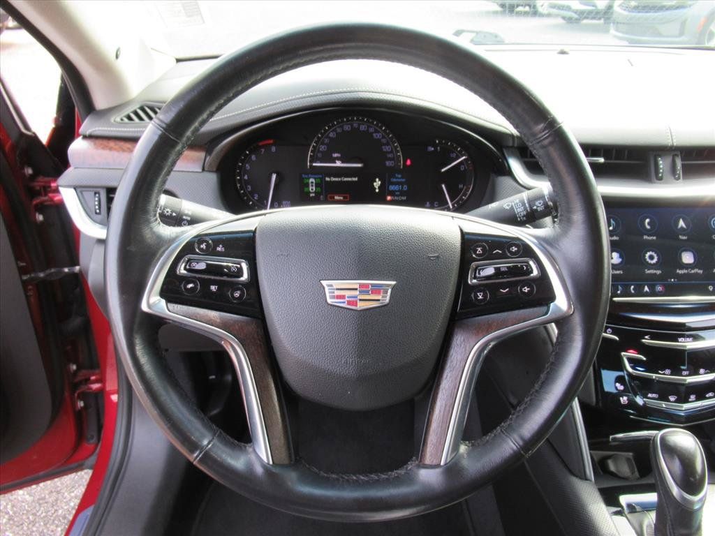 Used 2019 Cadillac XTS Luxury FWD image 16