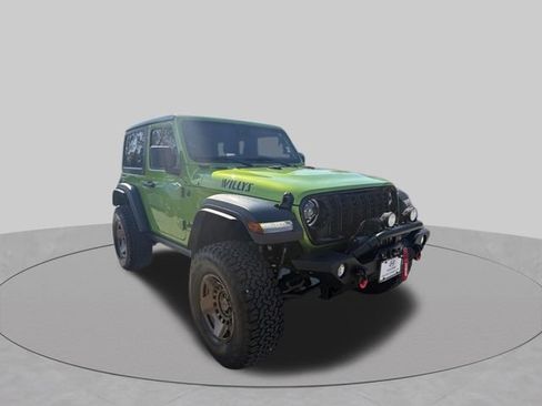 Used 2025 Jeep Wrangler Sport AWD/4WD image 1