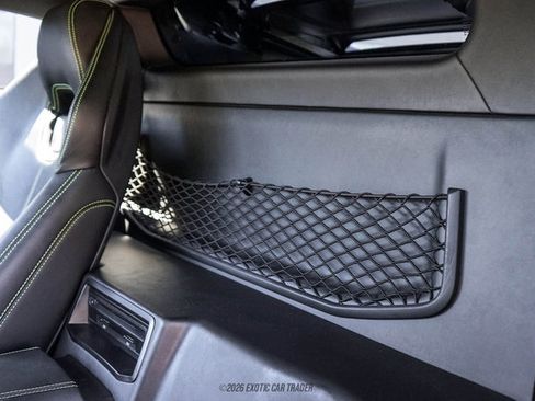Used 2017 Lamborghini Huracan LP 580-2 RWD image 28