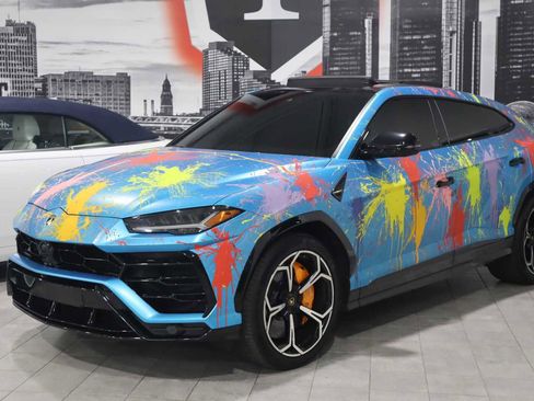Used 2019 Lamborghini Urus image 3