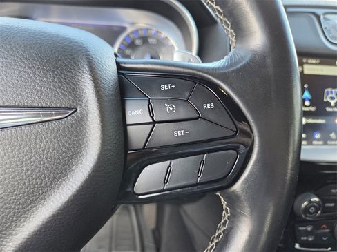 Used 2021 Chrysler 300 S image 22