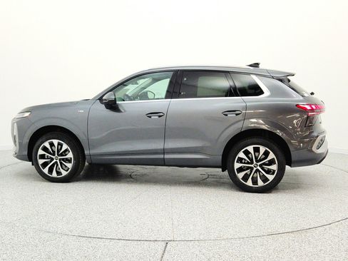 New 2026 Audi Q3 quattro 2.0T AWD/4WD image 8