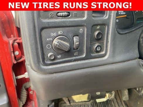 Used 2006 Chevrolet Silverado 1500 LT w/ Light Duty Power Package image 13