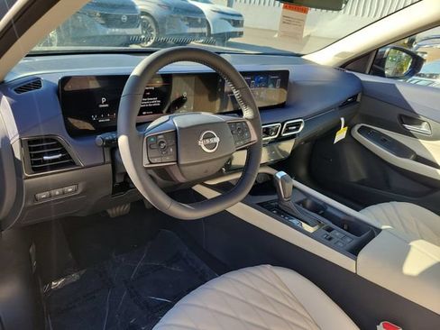 New 2026 Nissan Sentra SL w/ Floor Mat Package FWD image 7