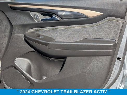 Certified 2024 Chevrolet TrailBlazer ACTIV w/ Driver Confidence Package image 35