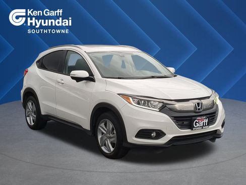 Used 2019 Honda HR-V EX image 1