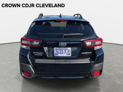 Used 2021 Subaru Crosstrek 2.0i Premium w/ Moonroof Package AWD/4WD image 4