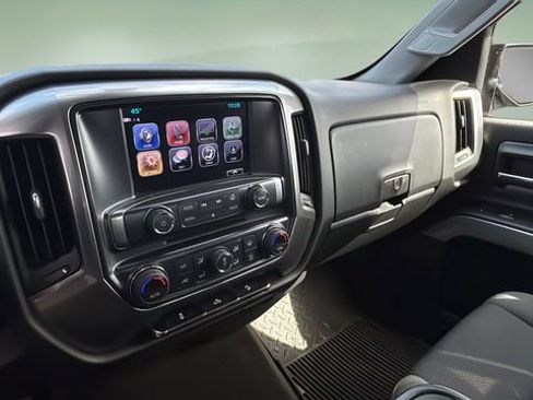 Used 2017 Chevrolet Silverado 1500 LT w/ All Star Edition AWD/4WD image 22