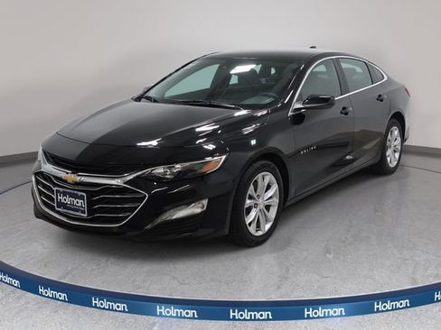 Used 2025 Chevrolet Malibu LT FWD image 1