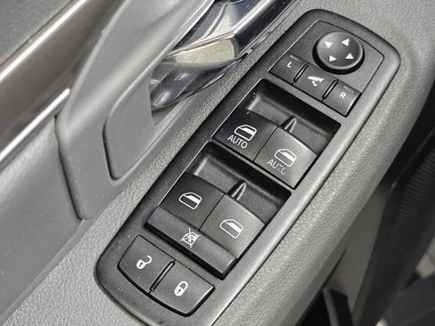 Used 2015 RAM 1500 Big Horn AWD/4WD image 35