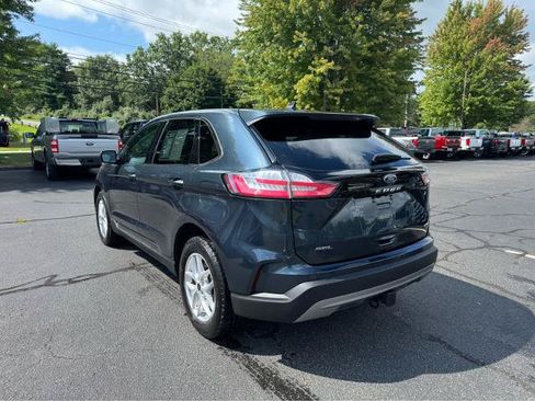 Certified 2024 Ford Edge SEL w/ Convenience Package AWD/4WD image 3