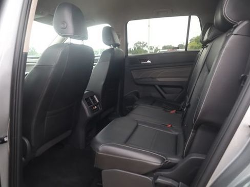 Used 2023 Volkswagen Atlas SE FWD image 26